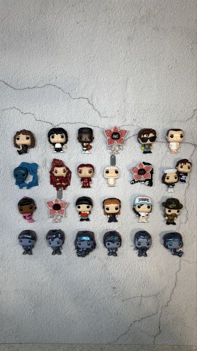 ПОВНА колекція Stranger Things kinder joy Дивні дива коробка+подарунок