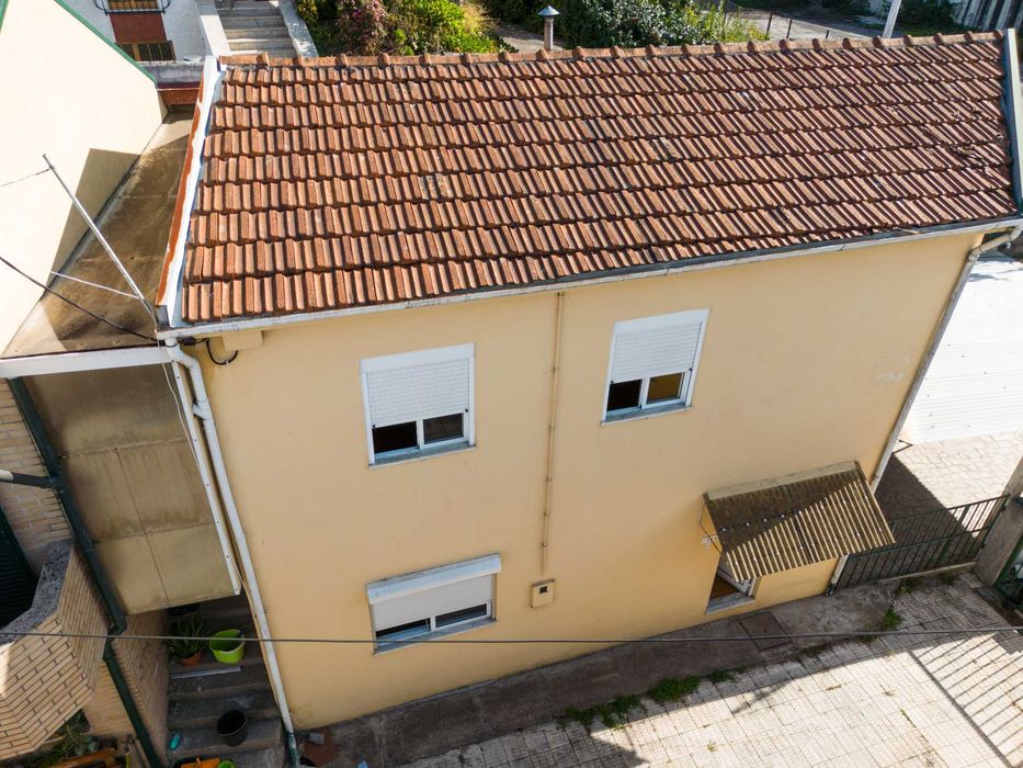 Moradia T3 com Quintal | Oliveira do Douro – Gaia