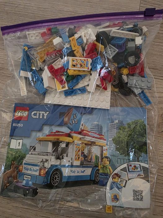 Lego city 60253 furgonetka z lodami