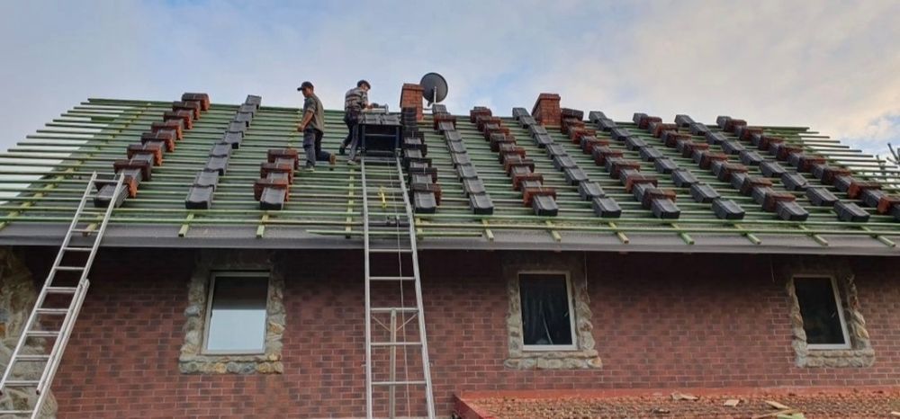 Dachy pokrycia dachowe dekarz uslugi