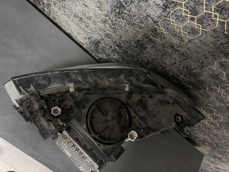 Права фара bmw g01 2019