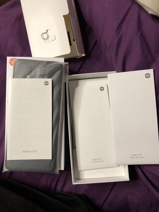 Продам два теоефони Redmi 12c та tecno pop 5 lte
