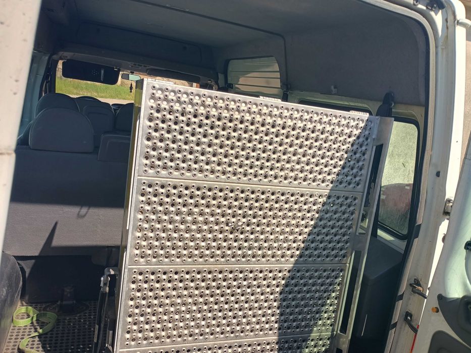 FORD TRANSIT - przewóz osób niepełnosprawnych