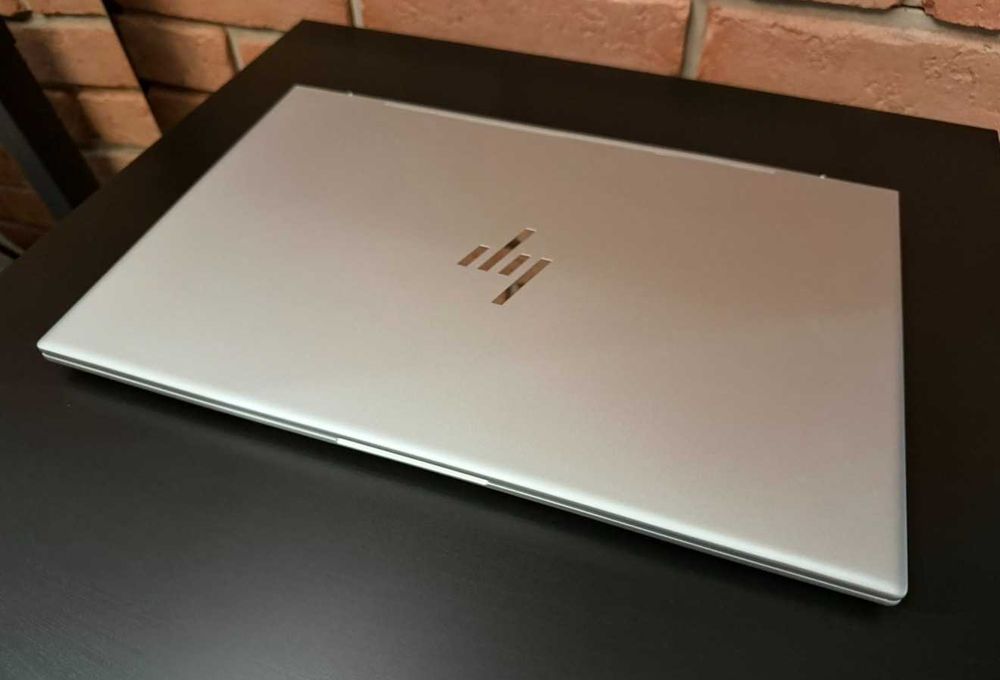 HP Envy 17 i5-1235U/32GB/512/Win11 RTX2050 Silver
