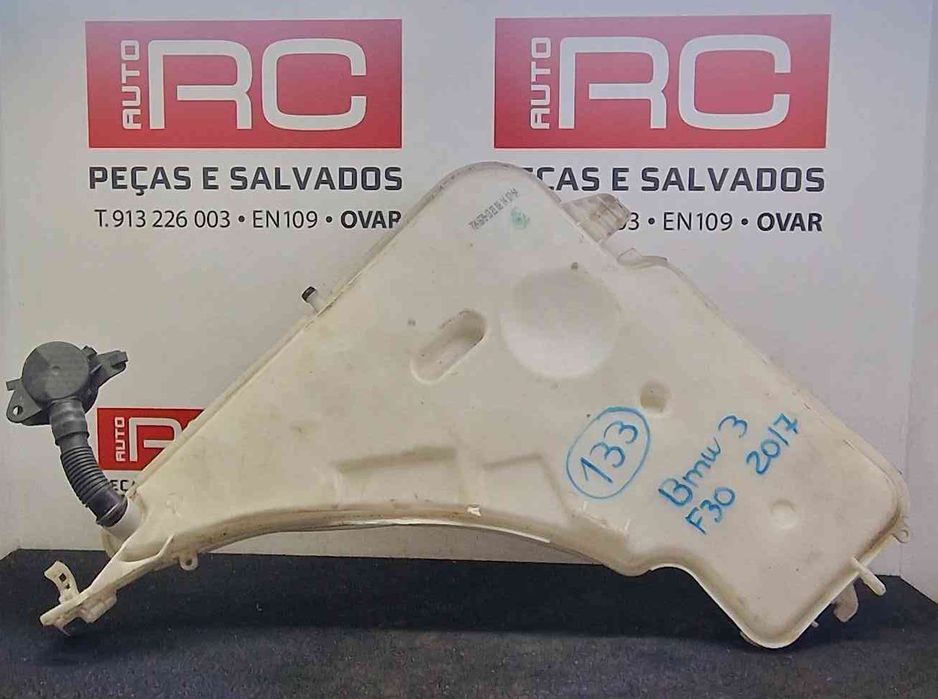 Reservatório / Depósito Água Limpa Vidros BMW 3 (F30, F80) ano 2017