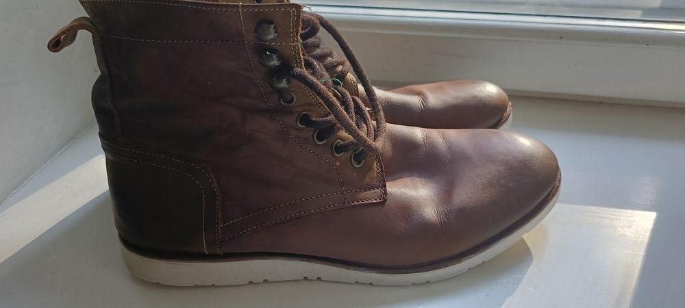 Чоловічі осінні черевики