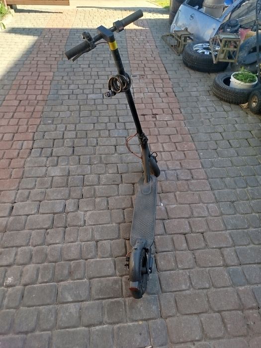 Hulajnoga elektryczna