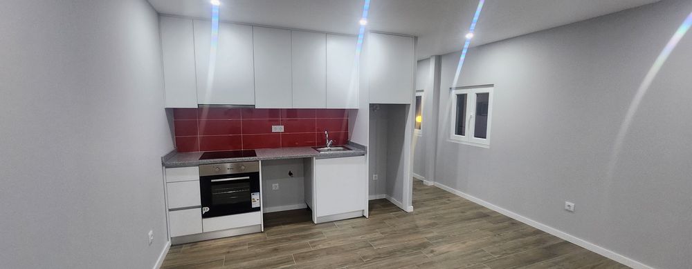 Aluga T1 novo Pataías