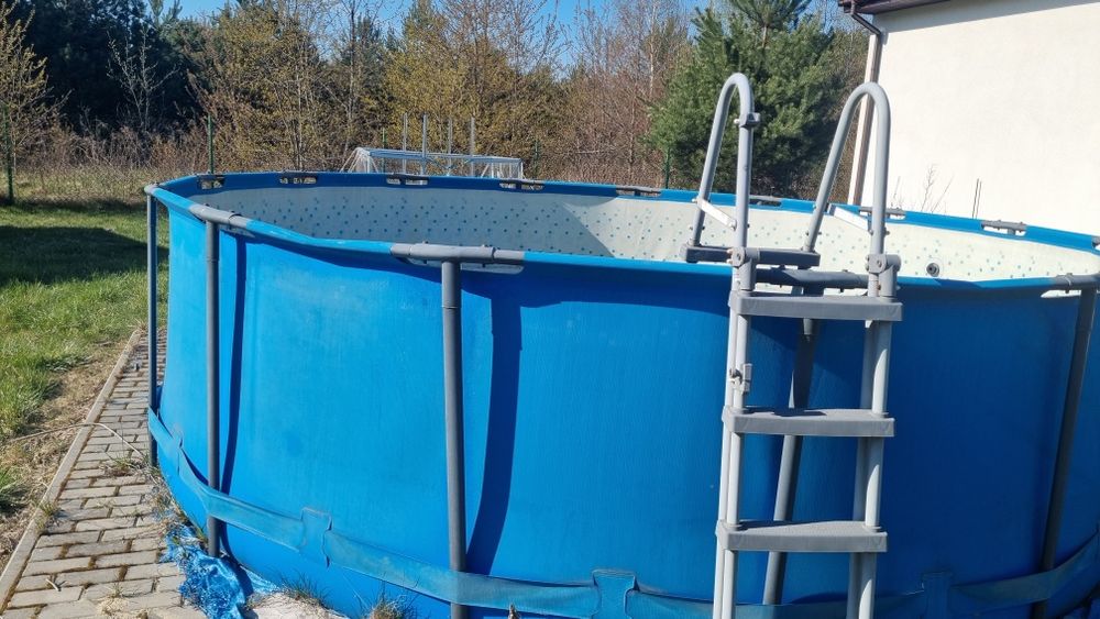BASEN Bestway Steel Pro MAX o wymiarach 4,57 m x 1,22 m
