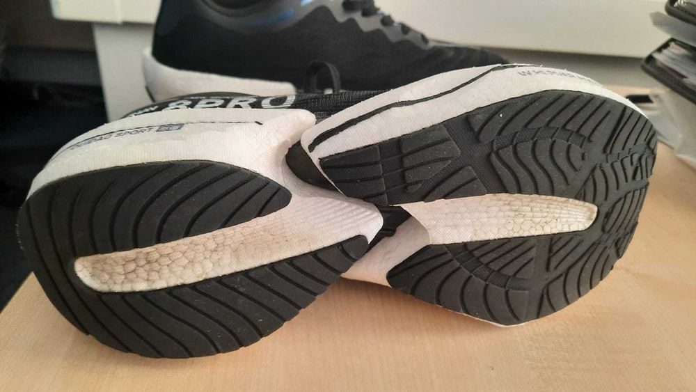 Buty sportowe 8pro męskie rozm.43