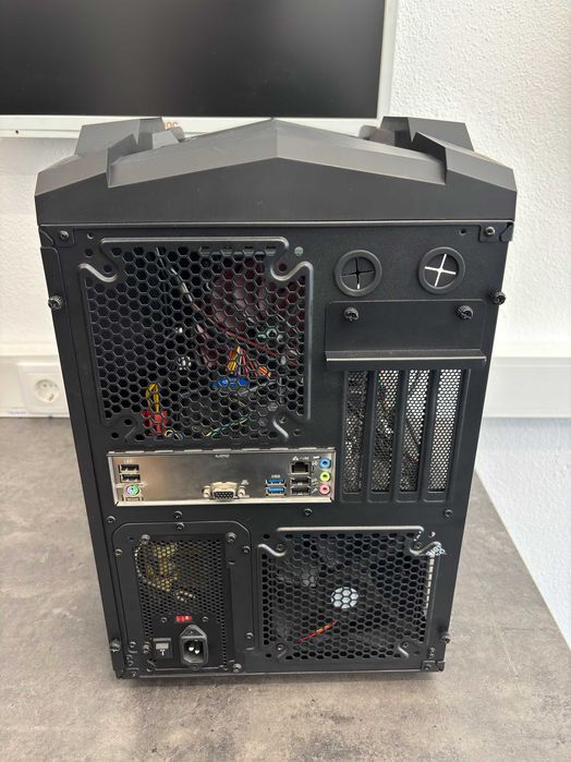 Strike X Desktop Computer491310304314664963