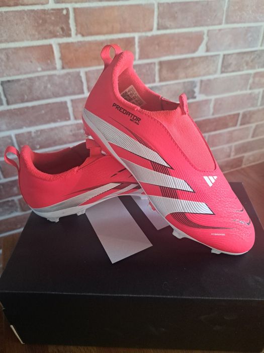 Adidas Predator/korki, rozmiar 35