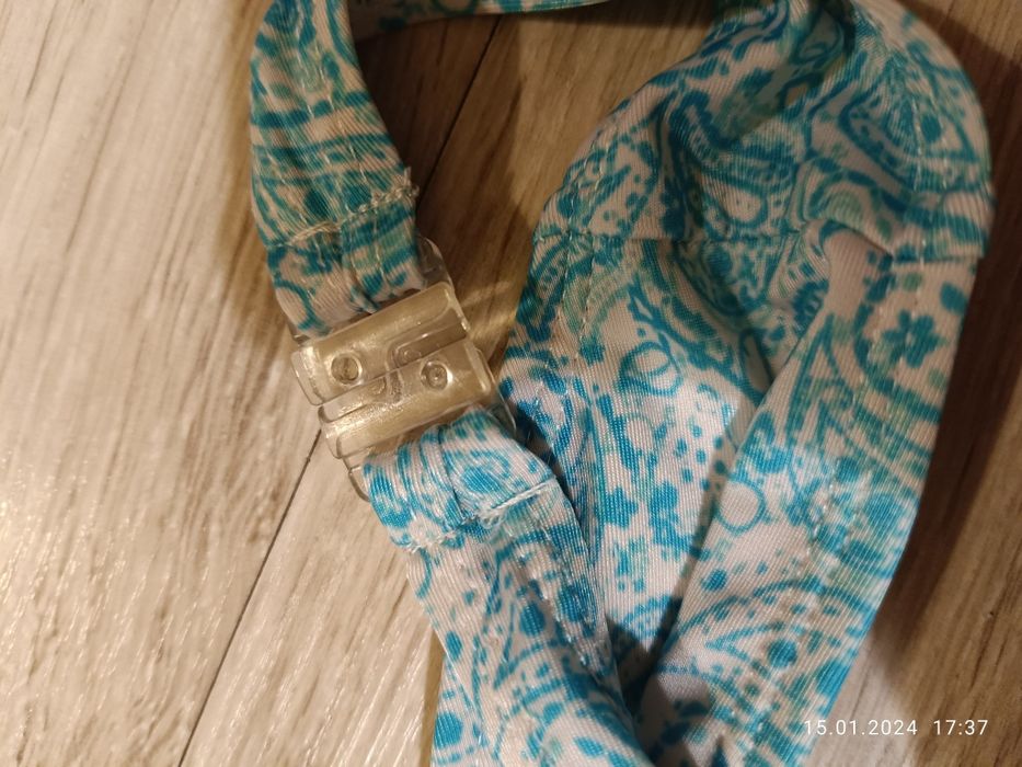 Dwa stroje kąpielowe dwuczęściowy i jedno częściowy 104cm