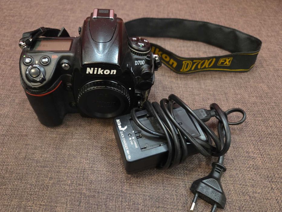 Lustrzanka aparat cyfrowy Nikon D700 body