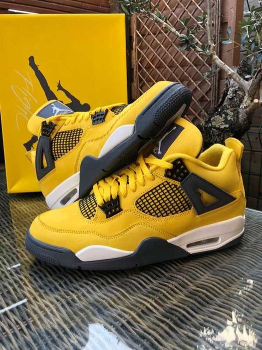 Buty sportowe " Jordan_4_Retro_tour_yellow R.45