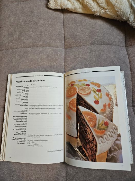 Zestaw książek ,,Wypieki świąteczne i ,,Ziemniaki'
