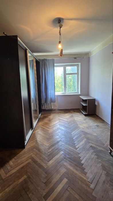 БЕЗ КОМІСІЇ продам 3-х кім. квартиру біля метро «Нивки», «Сирець»