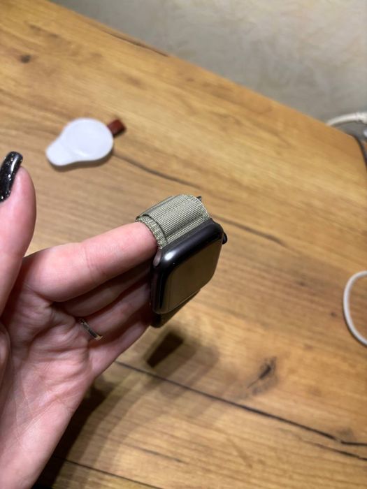 Apple watch Watch SE 44 mm акб 98%