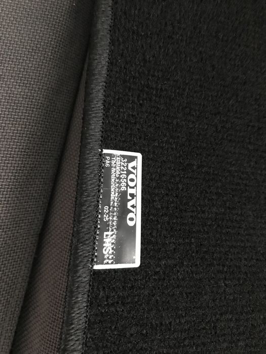 dywaniki welurowe volvo xc60