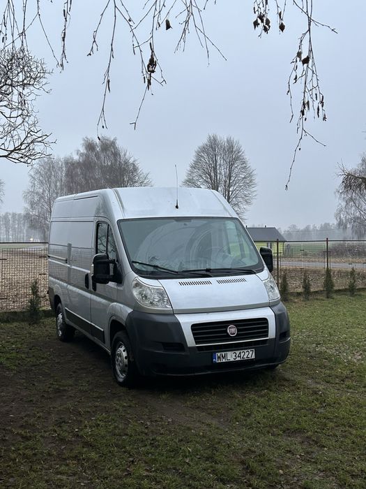 Bus , dostawczak wynajem .