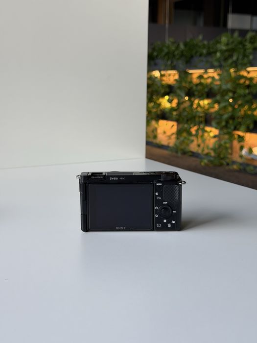 Sony ZV-E10 body