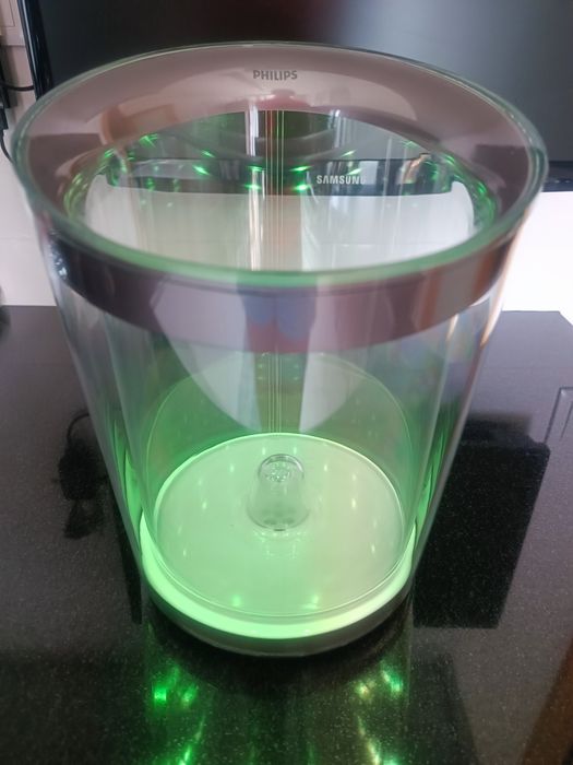 Balde de gelo com luzes