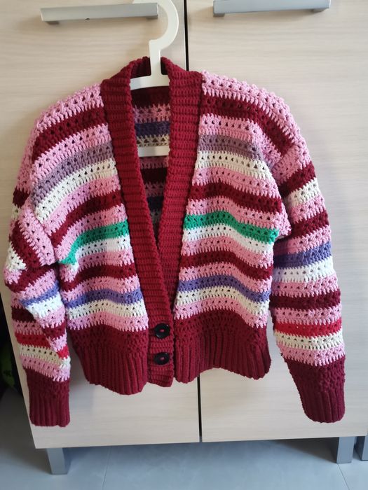 Nowy kardigan, sweter