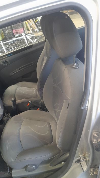 Banco frente esquerdo CHEVROLET Spark (M300)