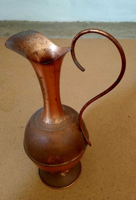 Jarro Antigo em Cobre Decorativo