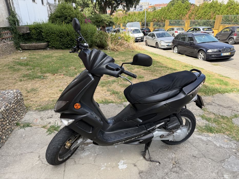 Scooter Peugeot