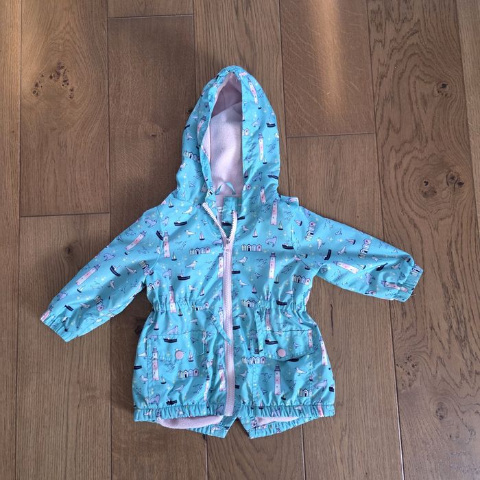 Kurtka dziecięca typu wiatrówka 92cm