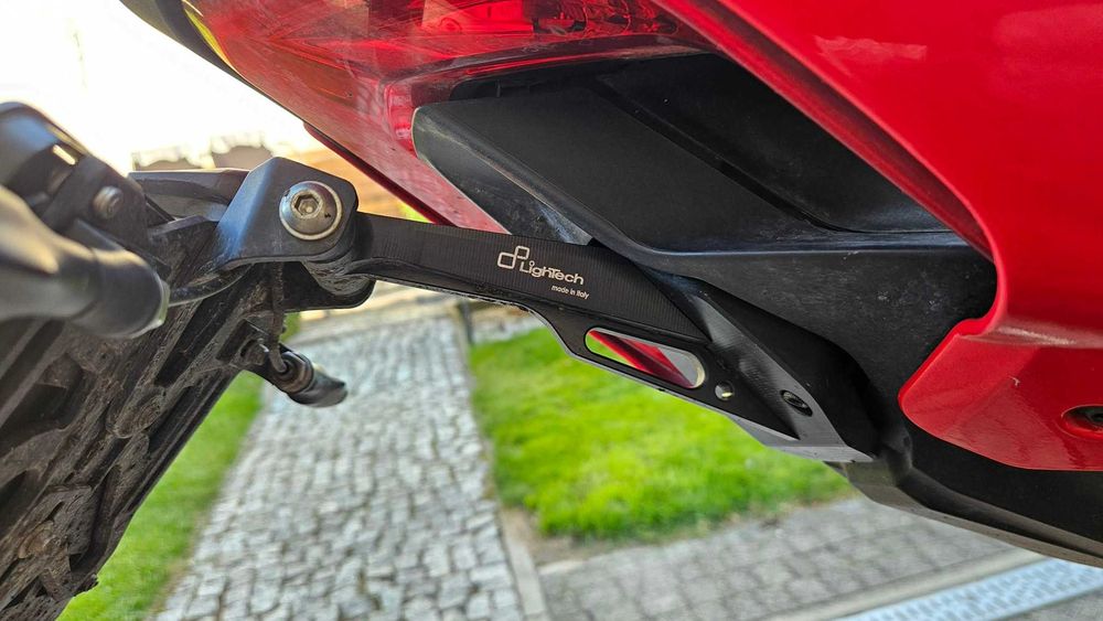 Ducati Streetfighter V2 Salon Polska