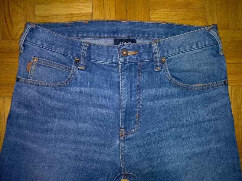 Spodnie jeans armani 29
