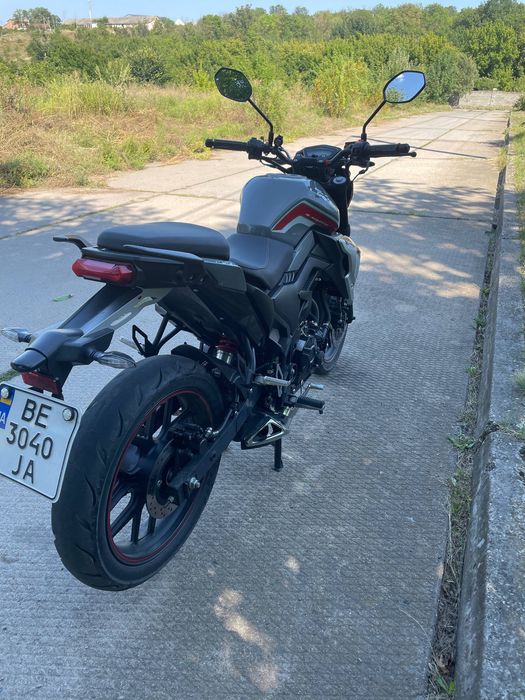 Мотоцикл Lifan SR220