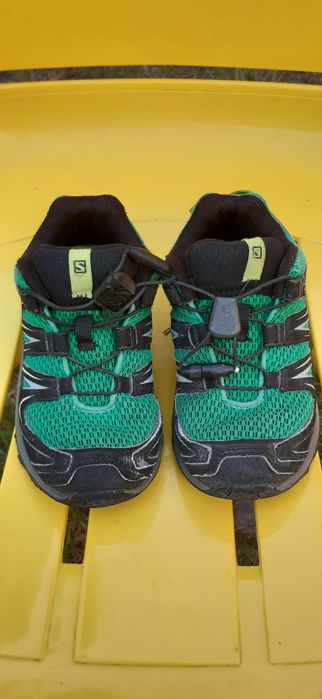 Кросівки на хлопчика 27 розмір Salomon