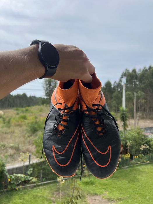 Chuteiras Nike Hipervenom