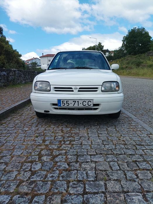 Vende Nissan Micra