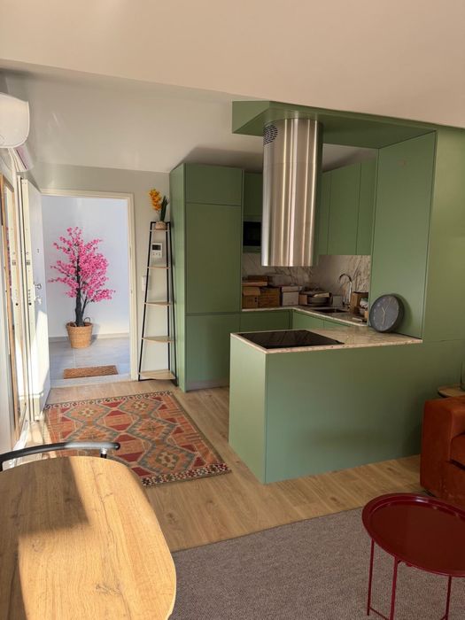 Apartamento t1 100 metros da praia matosinhos, mobilado