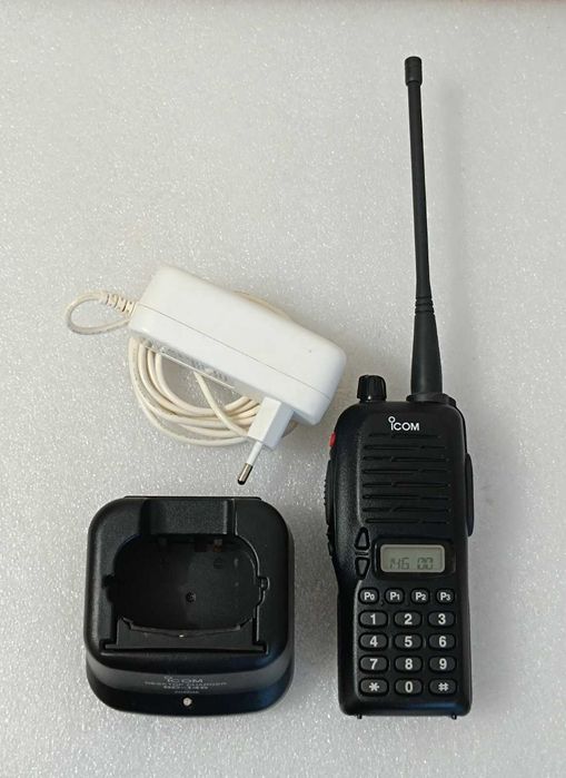 Радіостанція, рація Icom IC-F3GT, Літієва батарея. Залізниця.