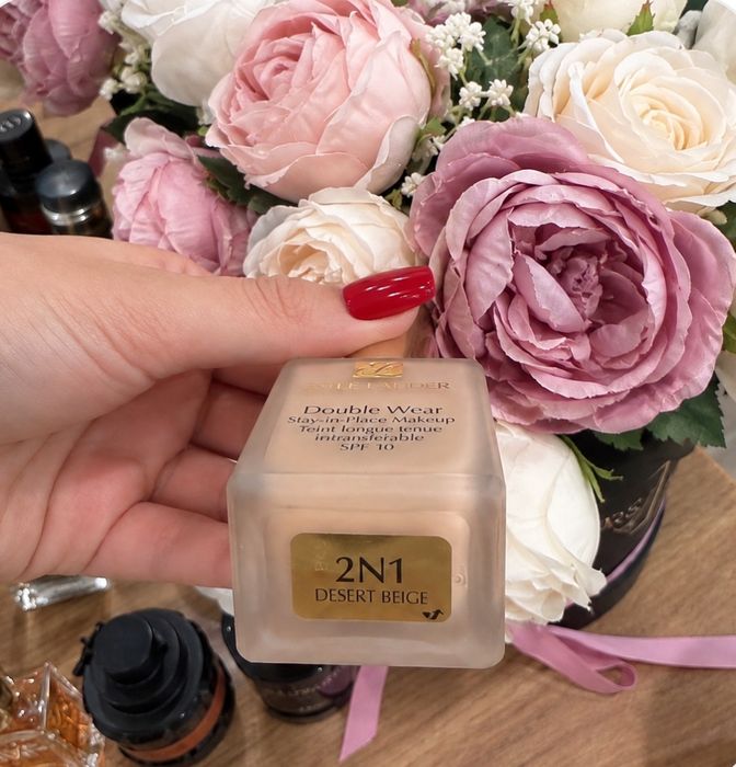 2N1 Estee Lauder stara wersja nowy