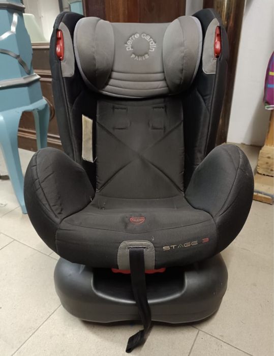 Cadeira Auto G. 0+/1/II Peso: 0-25 kg Stage3 pierre cardin