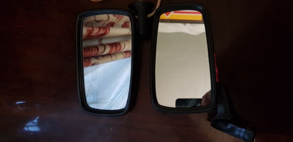 Продам зеркала на машину