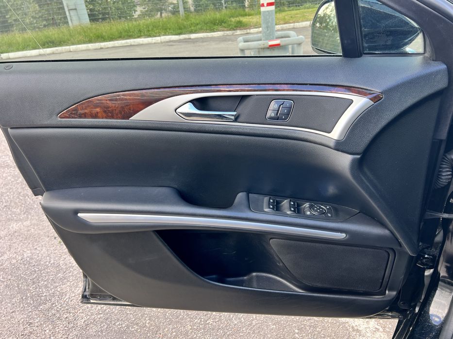Продам Lincoln MKZ 2.0 EcoBoost AWD