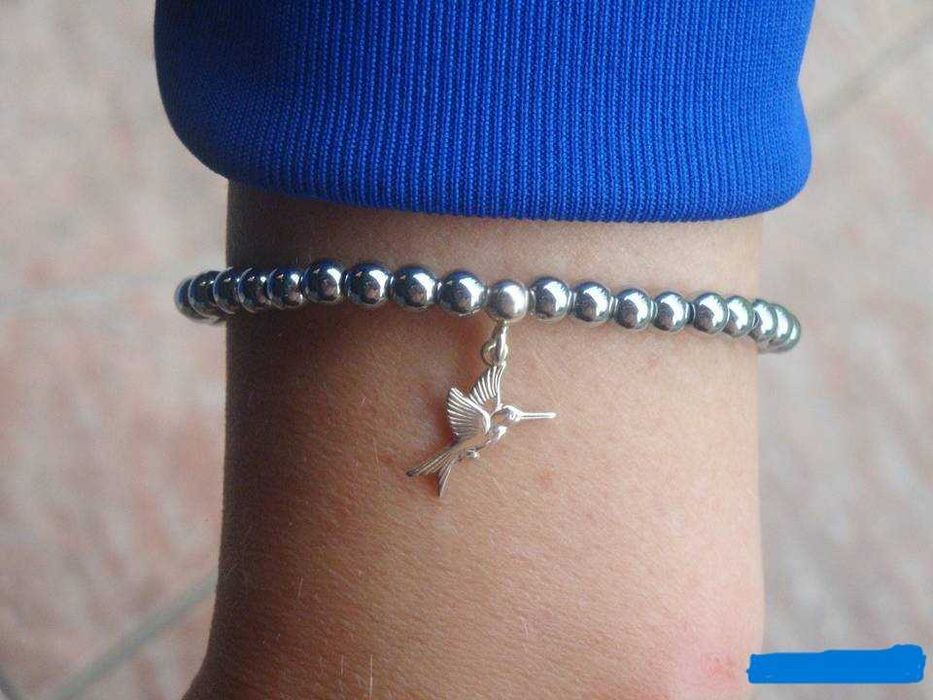 Bransoletka damska z Hematytu srebrnego z koliberkiem