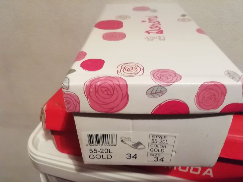 Sandálias Novas N34