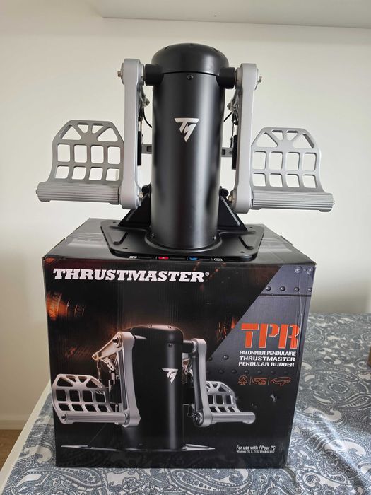 TPR: Thrustmaster Pendular RUDDER