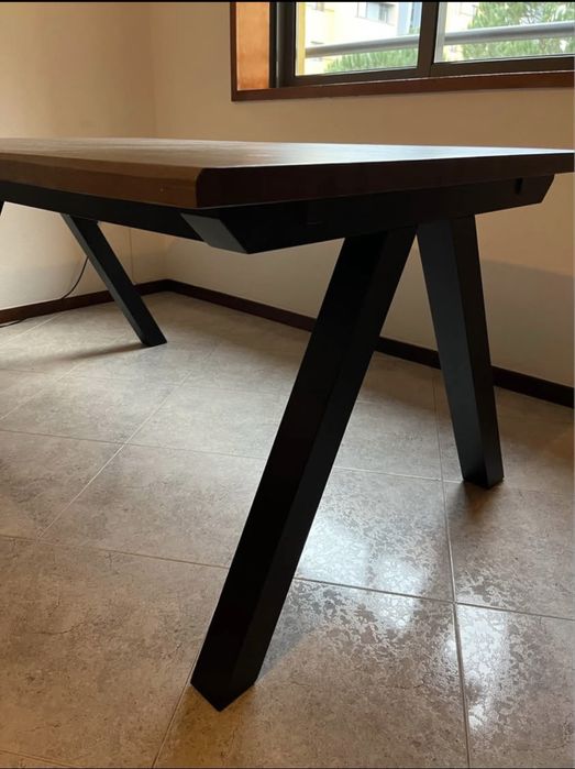 Mesa de jantar JYSK