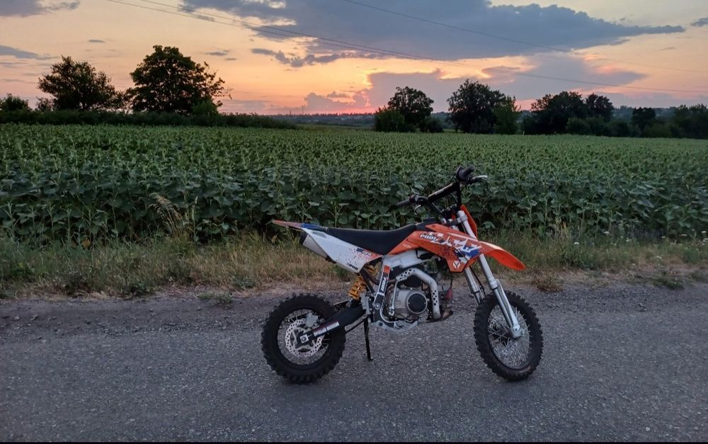 Пітбайк YCF pilot 125