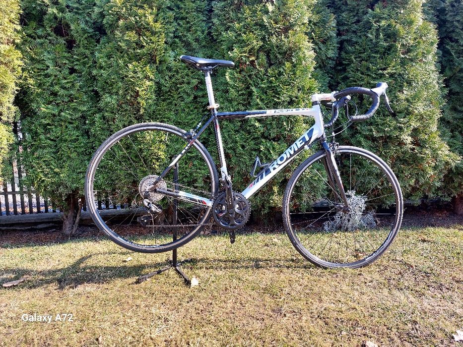Sprzedam rower szosowy