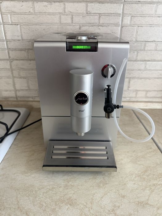 Кавомашина Jura Ena5 Piano Black Cappuccino